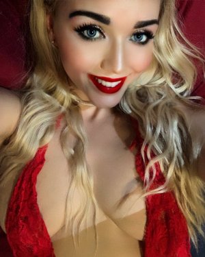 Hillary independent escorts in Antioch IL